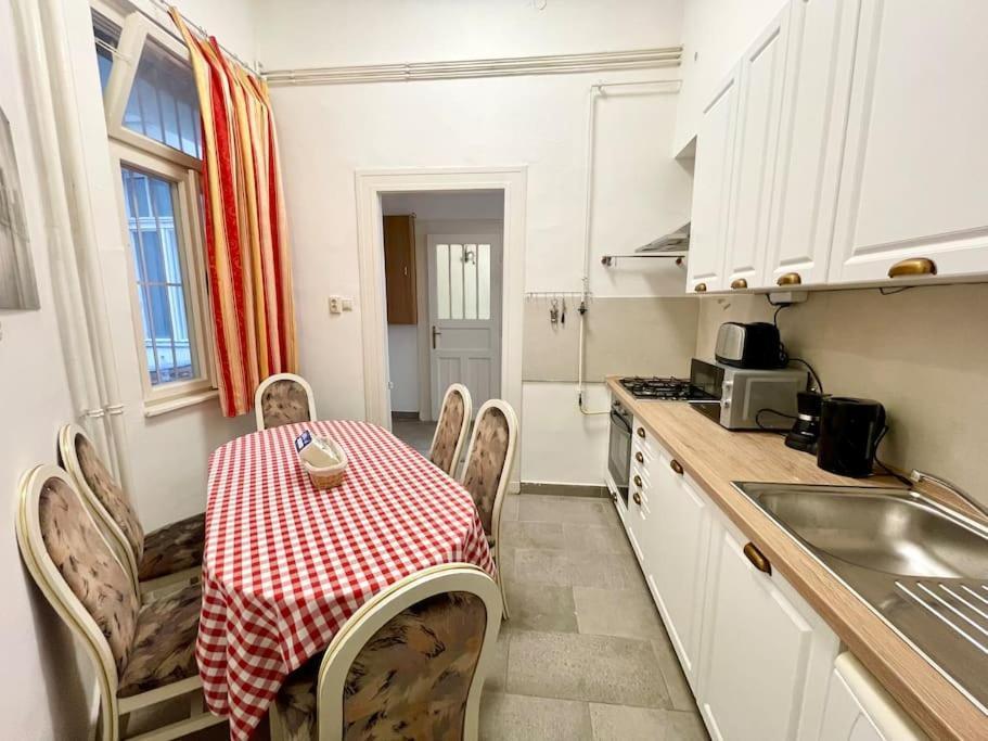 בודפשט Bank5 Central Apartment מראה חיצוני תמונה